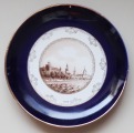 RPFF - Dekoratīvs šķīvis. Dekoratīvs šķīvis. Rīga (ar tumši zilu malu) diam. 27 cm