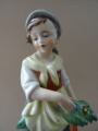HS - Girl with ducks. Porcelain, h 17 cm