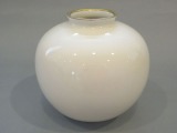 Vāze "Ziloņkauls", porcelāns, h 12 cm ar mini defektu