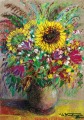 Ziedu kompozīcija ar saulespuķem