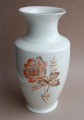 Jessen - Ivory porcelain vase h 22.5 cm, with a small defect