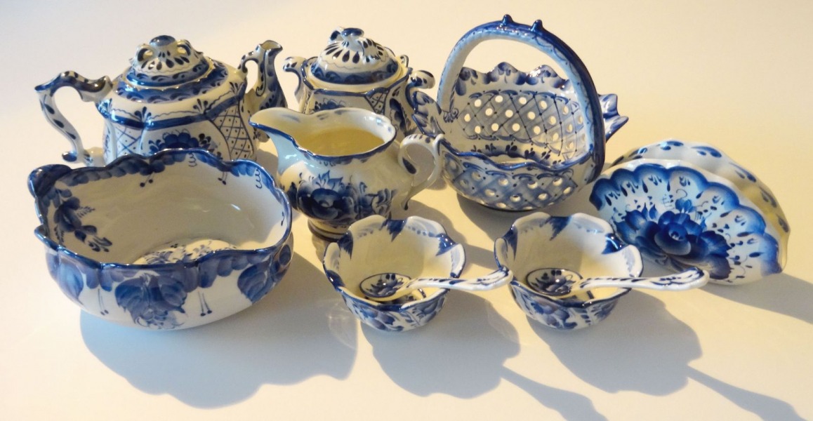 Gzhel - tea set
