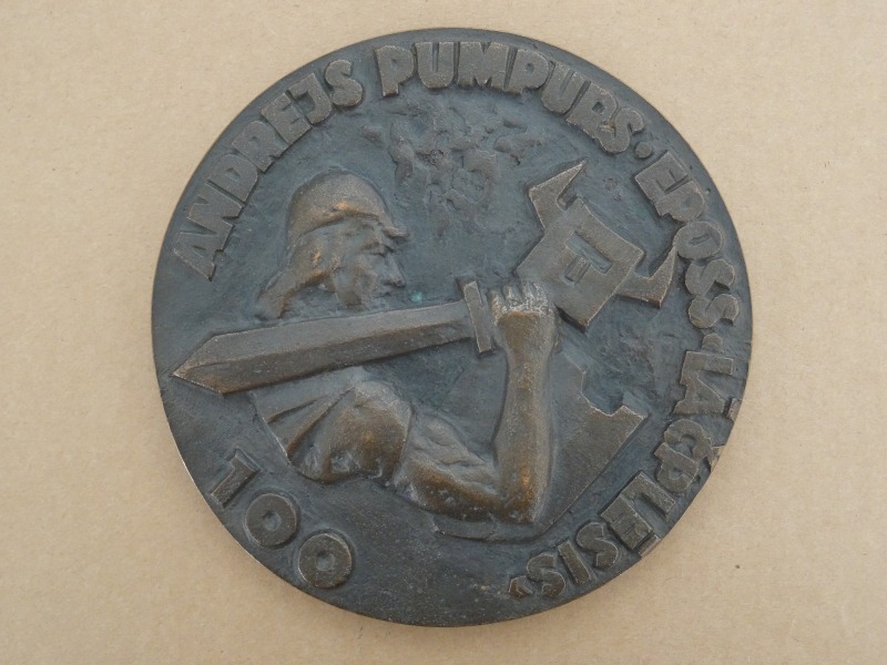 Galda medaļa Andrejs Pumpurs - Lačplesis 100, d 14 cm