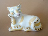 Duļevo - Kaķis, porcelāns, h 7.5 cm, garums 10 cm