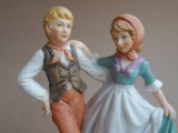 RR - Figūra ar mūziku, biskvītporcelāns, h 15.5 cm
