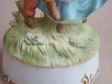 RR - Figūra ar mūziku, biskvītporcelāns, h 15.5 cm