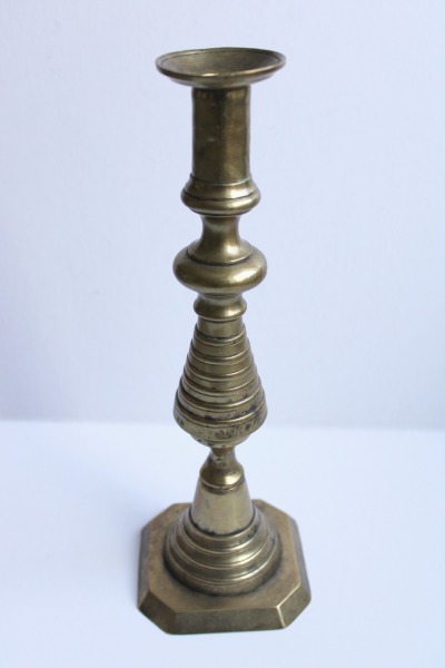 Bronzas svečturis h 31 cm