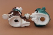 Spice jars, a pair of pigs with flowers, h 9 cm, 2 pieces.