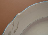 Kuzņecovs - šķīvis, porcelāns, d 35 cm ar defektiem