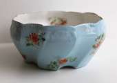 Jessen - сухарница, фарфор h 7.5 cm; d 16 cm