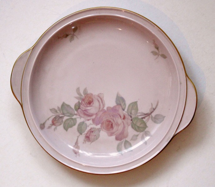 Kuzņecovs - Uzkodu trauks, rozā porcelāns 30x27 cm