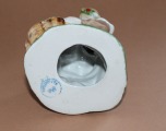 Baranivka - Pioniere ar vīnogām, porcelāns, h 13 cm