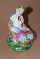 Baranivka - Pioniere ar vīnogām, porcelāns, h 13 cm
