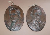 Dzejnieku portreti, metāls 2.gab. A. Čehovs un A. Gribojedovs, 23x16 cm