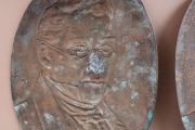 Dzejnieku portreti, metāls 2.gab. A. Čehovs un A. Gribojedovs, 23x16 cm