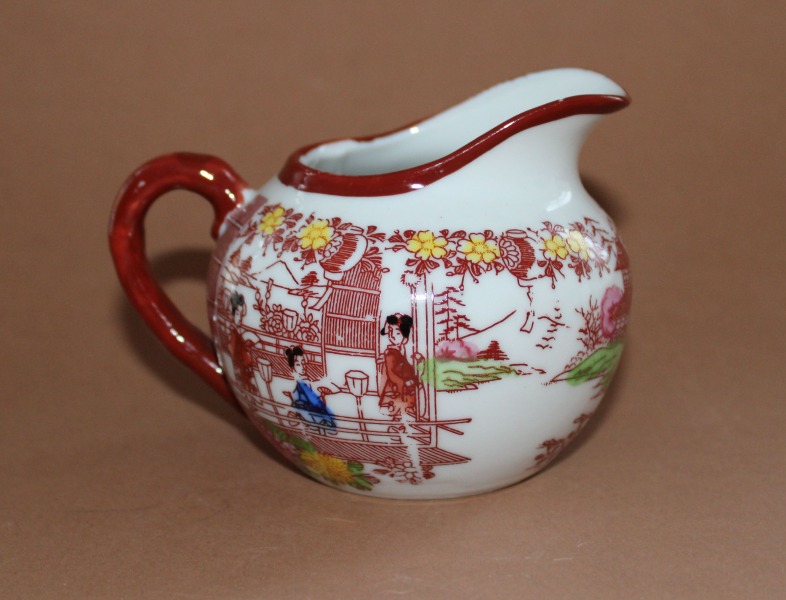 Krējums trauks Austrumu motīvs, porcelāns, Japāna h 7.5 cm