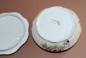 Limoges - porcelāna lādīte, 20.gs. Sākums d 12 cm; h 6 cm