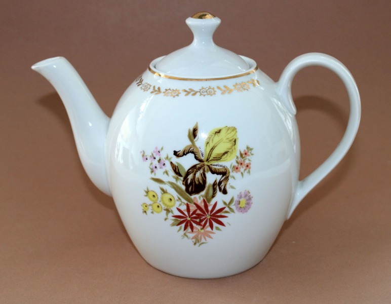 RPR - Tējkanna ar irisi, porcelāns, h 17.5 cm