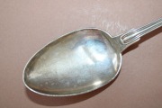 Серебряная ложка, 830 проба, длина 17,5 см; вес 27,84 г.