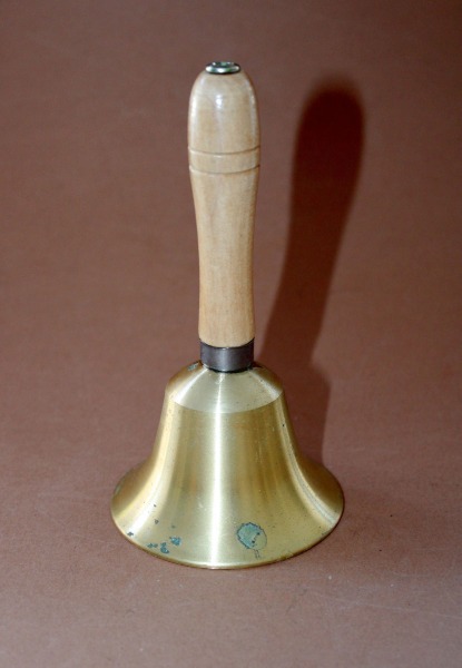 Колокольчик бронзовый h 15 cm