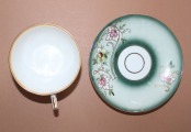 Kuzņecovs - Divnieks, Eņģeļa dienā, porcelāns, tases h 5.2 cm; d 8.7 cm