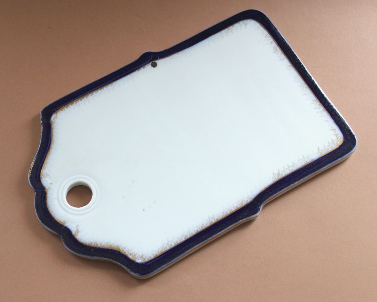 Kuzņecovs - Siera dēlis, porcelāns, 26x17 cm