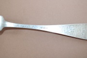 Серебряная вилка, 830 проба, длина 20 см; вес 40,6 г.