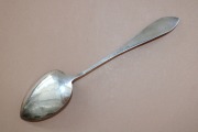 Sudraba ēdamkarote, 830 prove, garums 21 cm; svars 31.2 g.