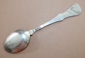 Silver spoon, fineness 830, length 15 cm; weight 25.27 g.