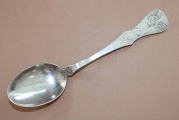 Silver spoon, fineness 830, length 15 cm; weight 25.27 g.