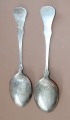 Sudraba karotes, 830 prove, garums 19 cm un 20 cm; kopējais svars ap 78.5 g.