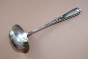 Серебряная ложка для соуса, 830 проба, длина 16 см; вес 60,1 г.