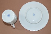 Tase ar apakštasi, porcelāns, Vācija, tases h 5.3 cm; d 5 cm