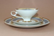 Trījnieks pāris, porcelāns, Vācija, tases h 5.5 cm; d 10.3 cm