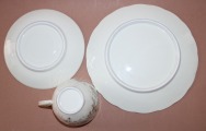 Trījnieks Vācija, ziloņkaula porcelāns, tases h 7 cm; d 7 cm
