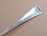 Серебряная ложка, 830 проба, длина 14,5 см; вес 22,6 г.