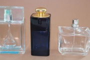 Smaržu flakoni 3.gab. Salvador Dali Francija, Versace, Itālija, Christian Dior Francija, Chloe