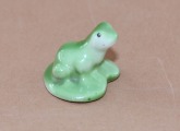 Vardīte, porcelāns h 2.5 cm; d 2.7 cm
