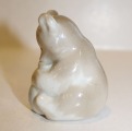 Tender Bear with Honey, porcelain, 7cm