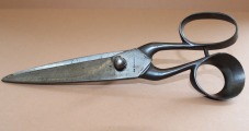 Scissors, France, h.20.5 cm