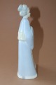 Meitene japāņu Geišas kostīmā, Spānija, porcelāns h 22.5 cm; 