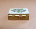 Opija kaste, emalja, 2,7x3,7 cm
