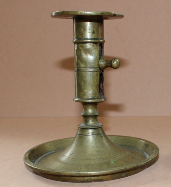 Svečturis, bronza, augstums 12 cm