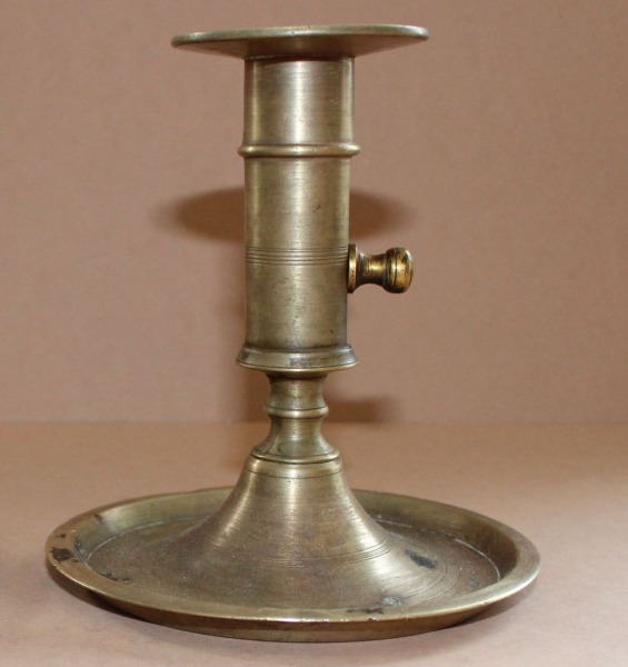 Svečturis, bronza, augstums 12 cm