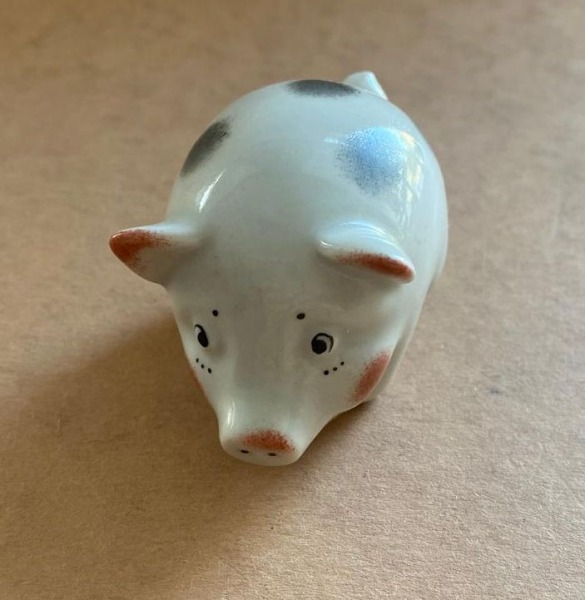 Sivēns, porcelāns, RPR, 6x3,5 cm