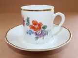 Tase/apakštase, porcelāns, ar diviem robiņiem