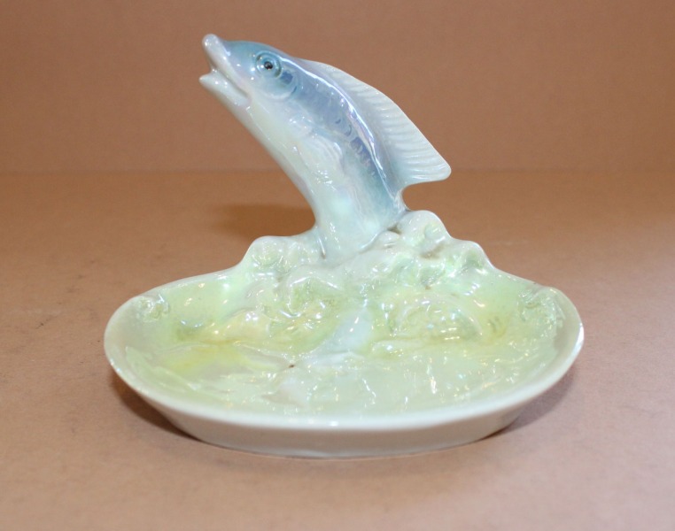 Pelnutrauks ar zivtiņu, porcelāns, Vācija, 1950-tie gadi