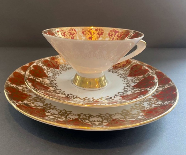 Tase/2 apakštasītes, porcelāns, Bavaria
