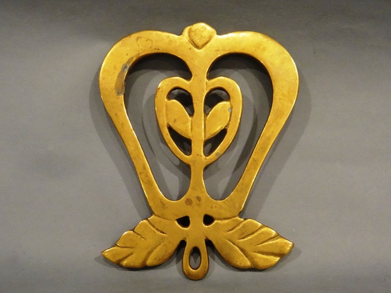 Gludekļa statīvs, bronza, 15x11,5 cm