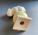 Lācis uz dzeltenas bumbas, porcelāns, 11 cm, RPR